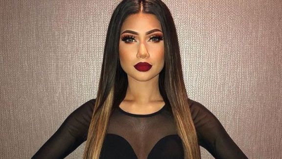 Tambah Seksi! 3 Zodiak Ini Paling Cocok Pakai Lipstik Merah, Anti Menor Deh!
