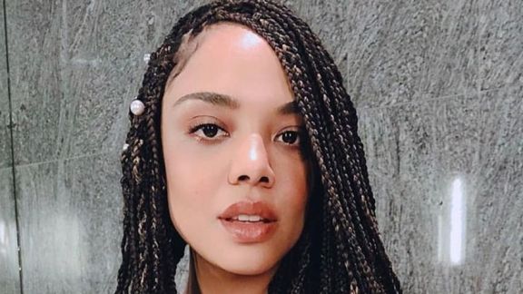 7 Makanan Ini Bikin Kulit Jadi Glowing, Benar Enggak Sih?
