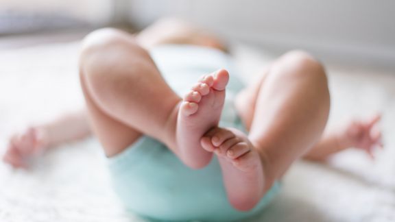 Hati-hati! 4 Bahan Ini Harus Dihindari untuk Skincare Bayi