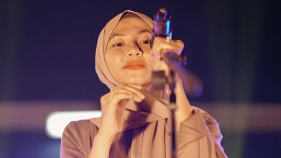 Deg-degan Diajak Kolaborasi Bareng UNIQLO, Feby Putri: Mamaku Bangga Loh di Makassar!