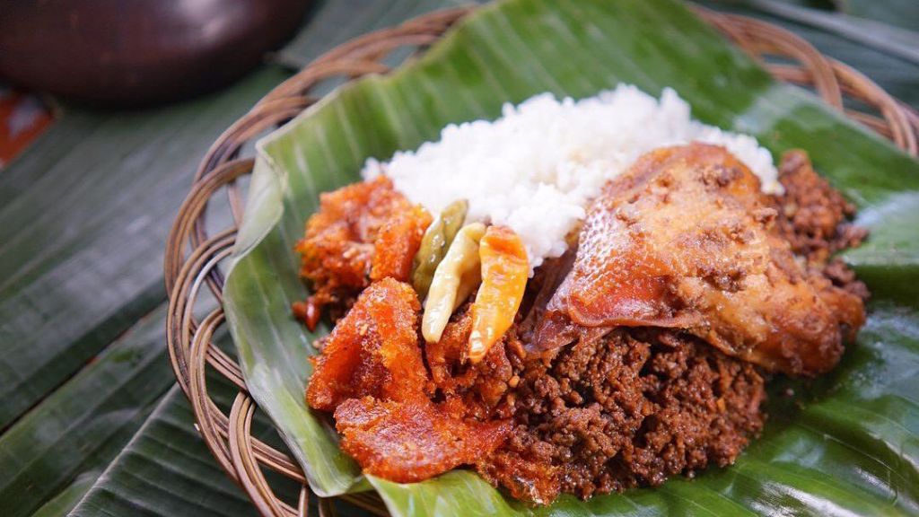 Obati Rasa Kangen Kota Pelajar, Ini Resep Gudeg Khas Jogja dengan Rice Cooker Moms! Simple dan Yummy Banget!