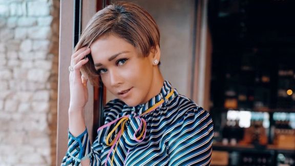 Maia Estianty 'Buang Sial', Penampilannya Bikin Pangling