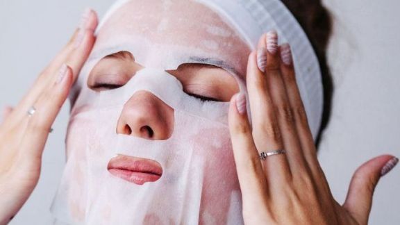 Waduh Hal Ini Ternyata Mitos Sheet Mask Kamu Wajib Tahu