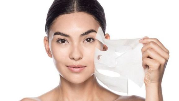 Jarang Disadari, Ini Kesalahan yang Sering Dilakukan saat Menggunakan Sheet Mask