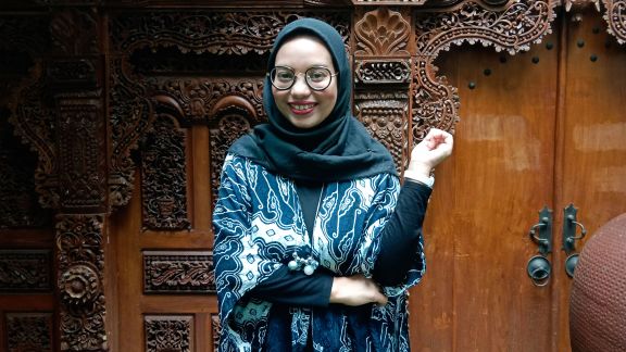Wanita Karier Sering Dinyinyirin Enggak Peduli Anak, Poppy Octavia Miris