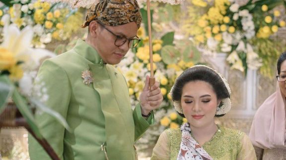 Intip Prosesi Siraman 7 Bulanan Istri Arief Muhammad, Tiara Pangestika: Bangga Jadi Orang Indonesia