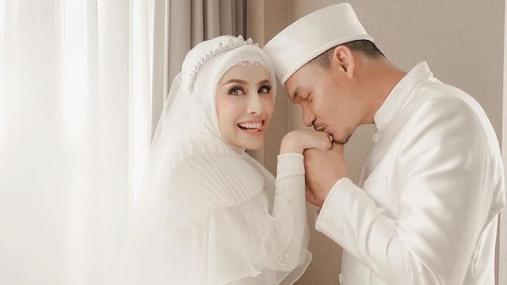 Sebulan Menikah, Selamat! Aghnia Punjabi Hamil Anak Pertama