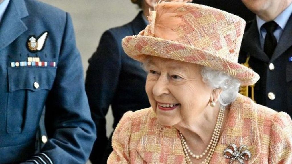 Terungkap! 4 Rahasia Umur Panjang Ratu Elizabeth II Sebelum Meninggal Dunia, Lakukan Hal Simple Ini Seumur Hidup