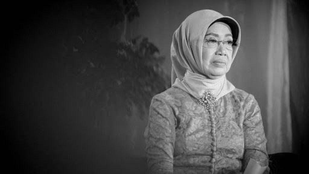Mengenang Sosok Sederhana Sudjiatmi Notomihardjo, Ibunda Presiden Joko Widodo