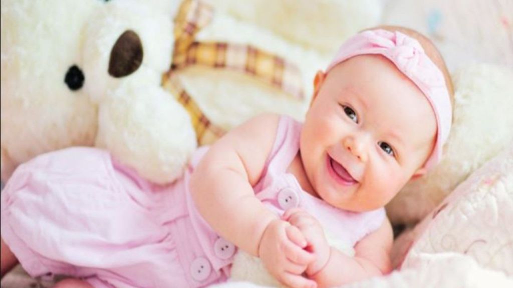 Rekomendasi 10 Rangkaian Nama Bayi Perempuan untuk Si Kecil yang Lahir di Bulan Oktober, Intip Yuk Moms!