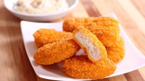 Trik Bikin Nugget Ayam Pakai Nasi, Dijamin Lebih Hemat Moms