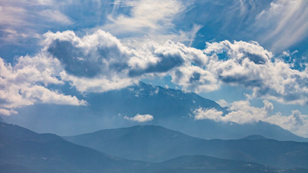 Zero Waste Mountain, Gerakan Gunung Bersih yang Bisa Beauty Terapkan Saat Mendaki