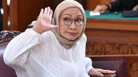 Ratna Sarumpaet 'Enteng' Sebut Kebohongan Bukan Kriminal, Deddy Corbuzier Pukul Meja Skakmat Ibunda Atiqah Hasiholan: Ibu yang Ngomong!