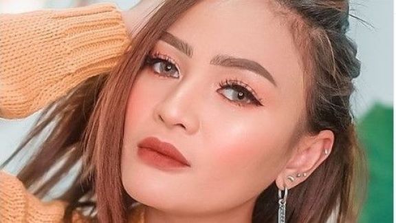Begini Perjalanan Karier Rachel Goddard yang Menjadi Seorang Beauty Vlogger Terkenal di Indonesia