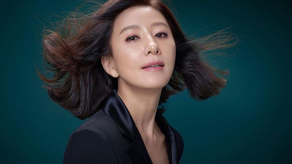 4 Fakta Unik Kim Hee Ae, Pemeran Utama di Drama Korea The World of The Married yang Nikahi Konglomerat!