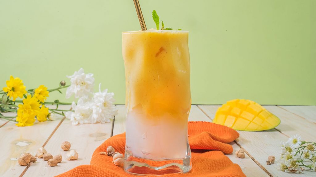 Super Seger! Yuk Bikin, Es Mangga Yakult Nata de Coco, Pelepas Dahaga untuk Buka Puasa yang