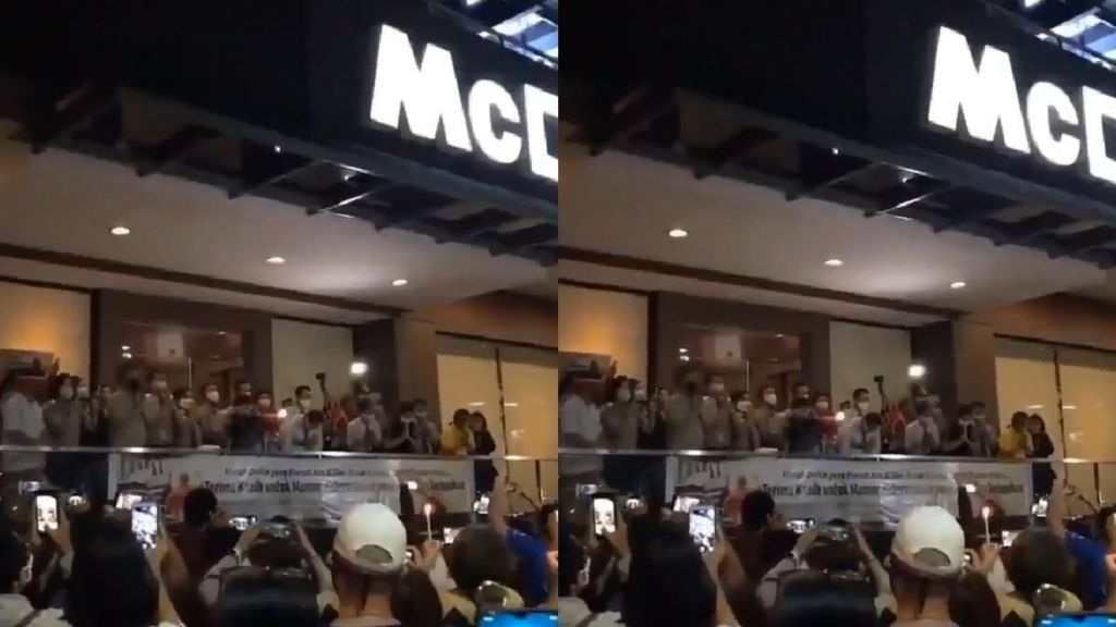 Viral Video Massa Berkumpul Ramaikan Seremoni Penutupan McDonald's Sarinah, Warganet Pertanyakan PSBB!