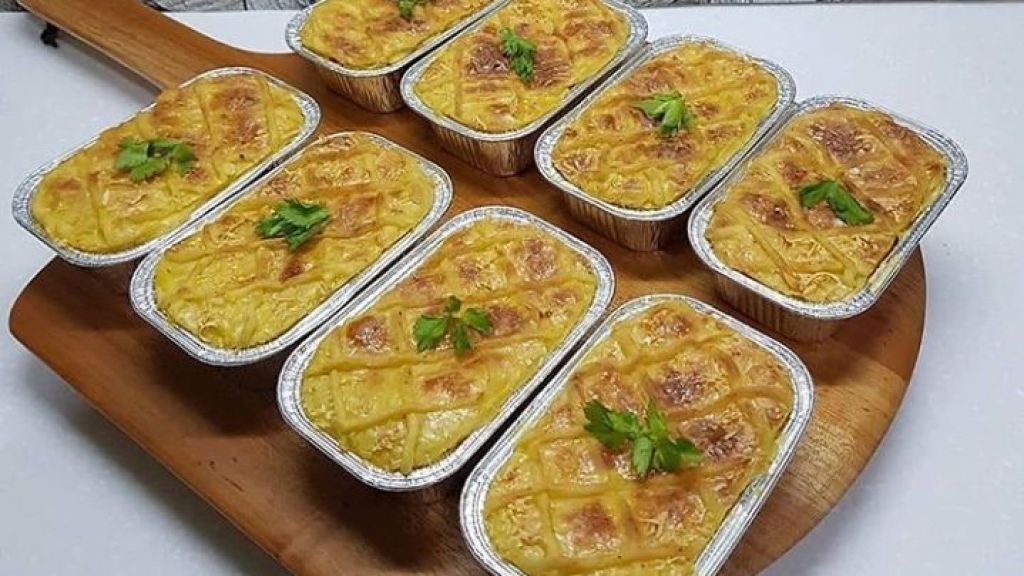 Santap Nikmat Menu Berbuka dengan Pastel Tutup yang Bikin Nagih, Begini Cara Membuatnya!