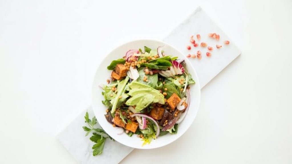 Resep Green Salad Rendah Kalori yang Cocok Jadi Menu Diet Harian