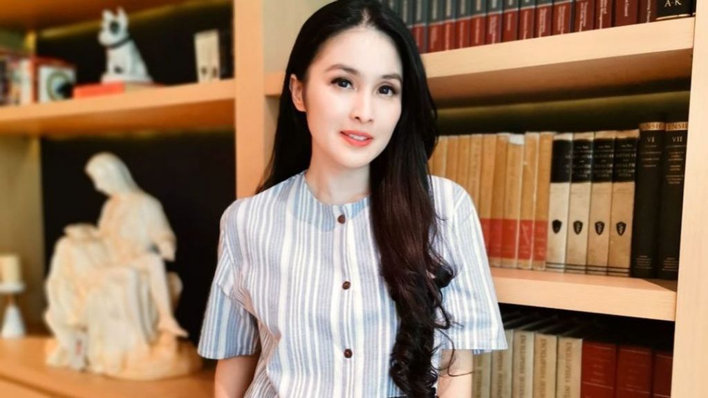 Sandra Dewi Beri Pesan Menohok ke Para Suami yang Suka Tergoda Wanita Lain, Kalimatnya Makjleb Banget!
