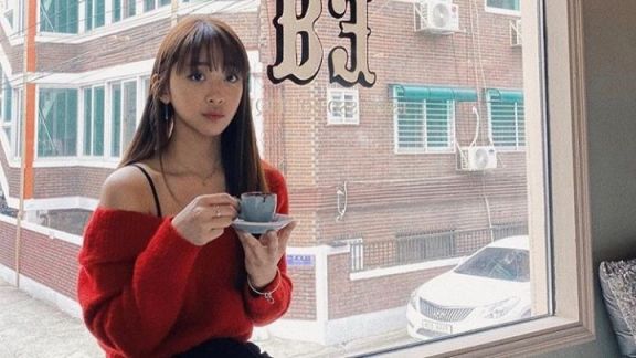 Resmi Debut Jadi Anggota Girlband di Korea Selatan, Dita Karang Banjir Dukungan dari Netizen Tanah Air
