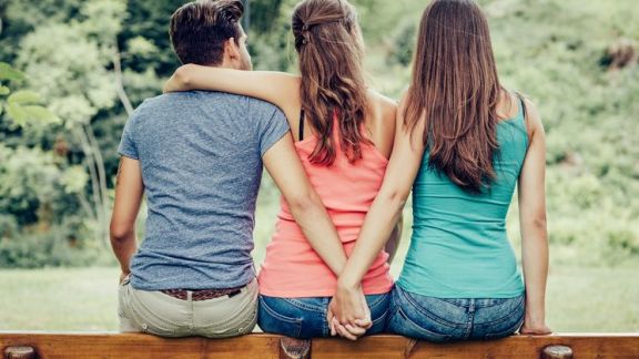3 Fakta tentang Perselingkuhan yang Perlu Diketahui, Tukang Selingkuh Biasanya...