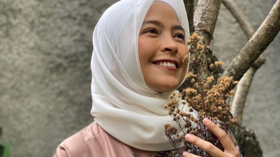 Alami Kejadian Mistis, Tantri Kotak Ceritakan Kondisi Saat Manggung di Kalimantan: Penontonnya Ilang Setengah!