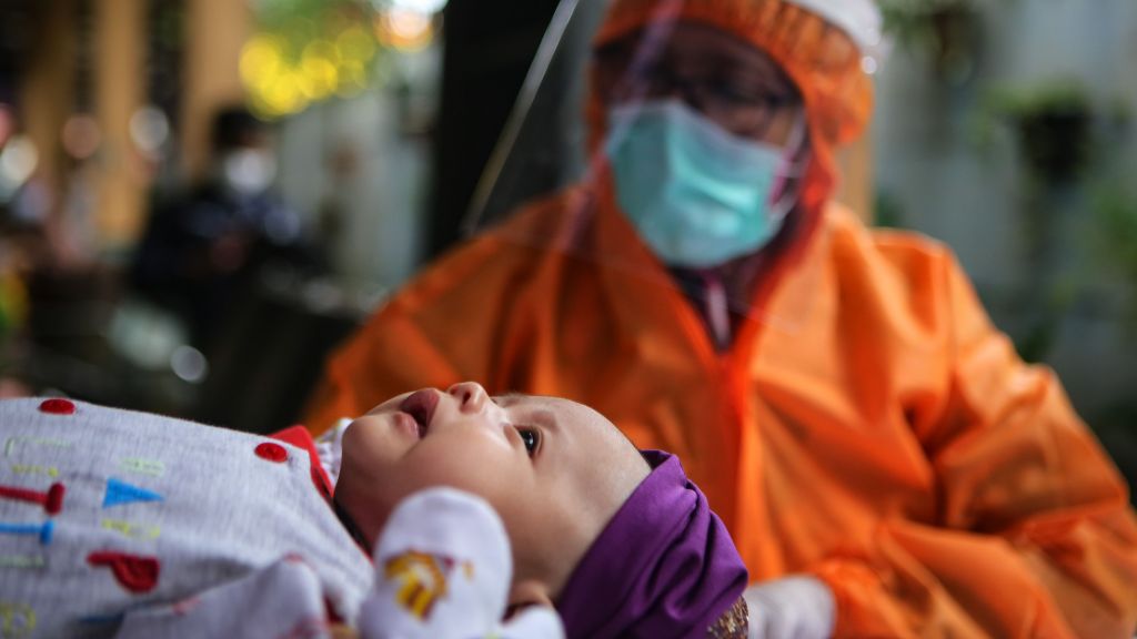 Ingatkan Pentingnya Imunisasi Anak, Kemenkes: Jika Dilewatkan Sama Bahayanya dengan Corona