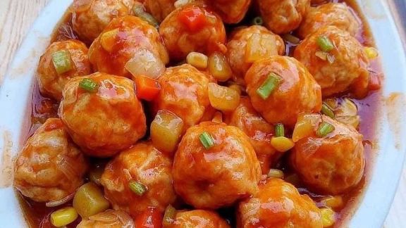 Cara Simpel Buat Semur Bola Ayam, Teksturnya Lembut Sehingga Mudah Dikunyah Si Kecil