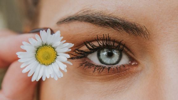 Gak Ada Alis, Gak Kece? Begini Cara Dapatin Alis Yang Kece, Beauty!