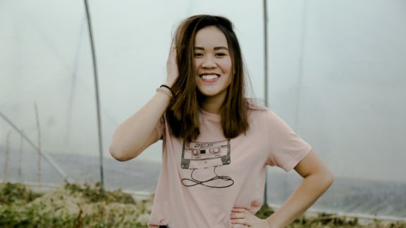 Kamu Nggak Pede dengan Siku yang Gelap? Coba deh Ikutin Cara ini Untuk Mengembalikkan Kecerahan Kulit di Siku Kamu!