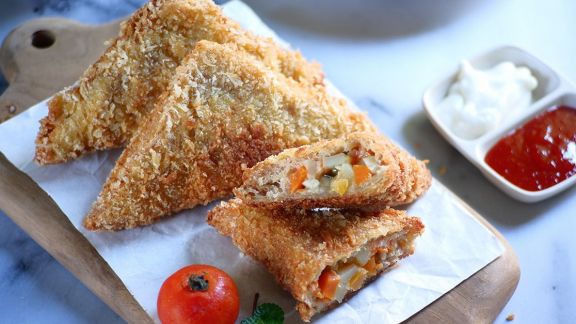 Cocok Banget Jadi Camilan Sore Hari! Ini Resep Roti Goreng yang Mantul Disantap Sambil Ngopi, Cuss Langsung Jajal Moms!