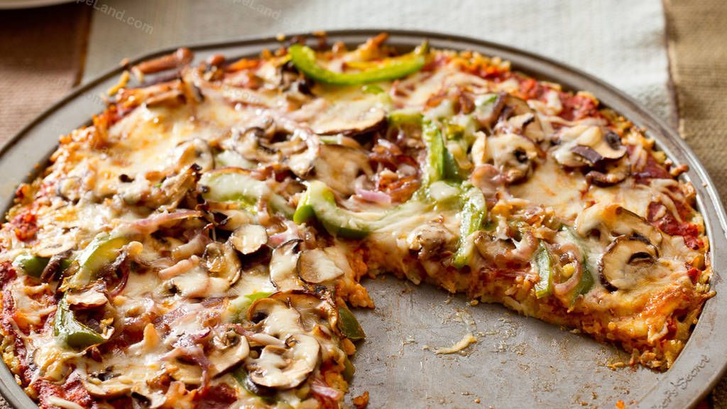 Resep Pizza Nasi Telur, Menu Sarapan Nikmat yang Menggoyang Lidah, Gampang Banget Buatnya!