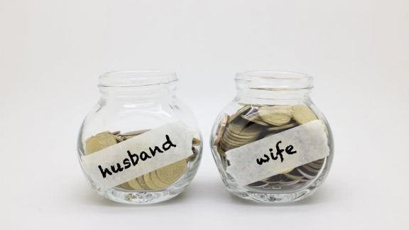 Repot Atur Keuangan Setelah Menikah? Ini Tips Jitunya!