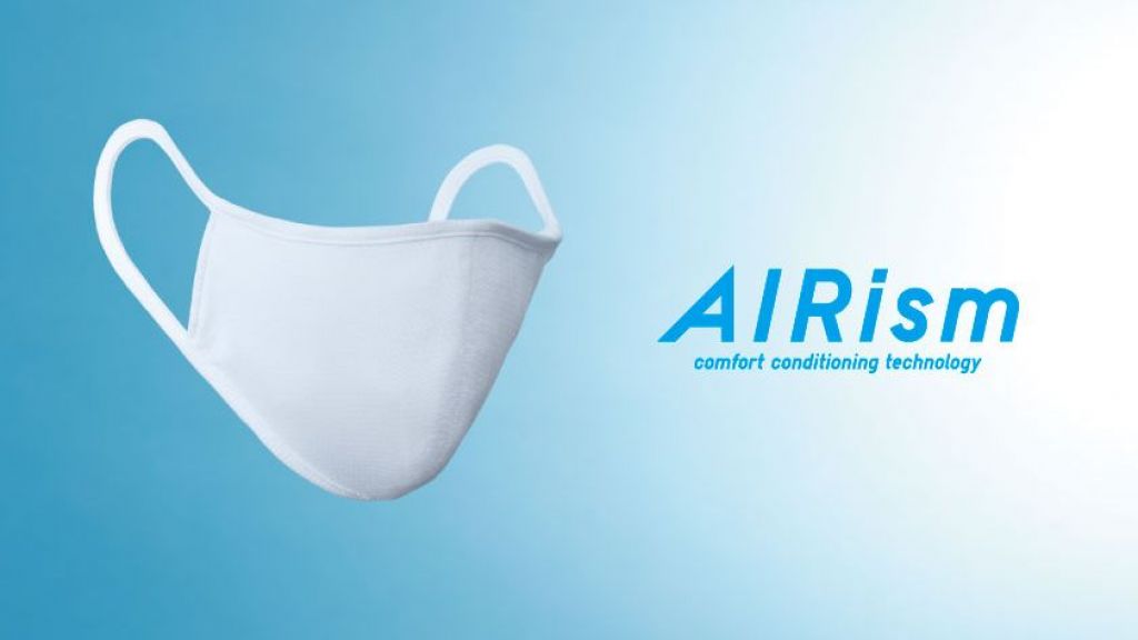 Berteknologi Canggih, UNIQLO Luncurkan AIRsm Mask yang Efektif Menyaring Bakteri hingga 99 Persen