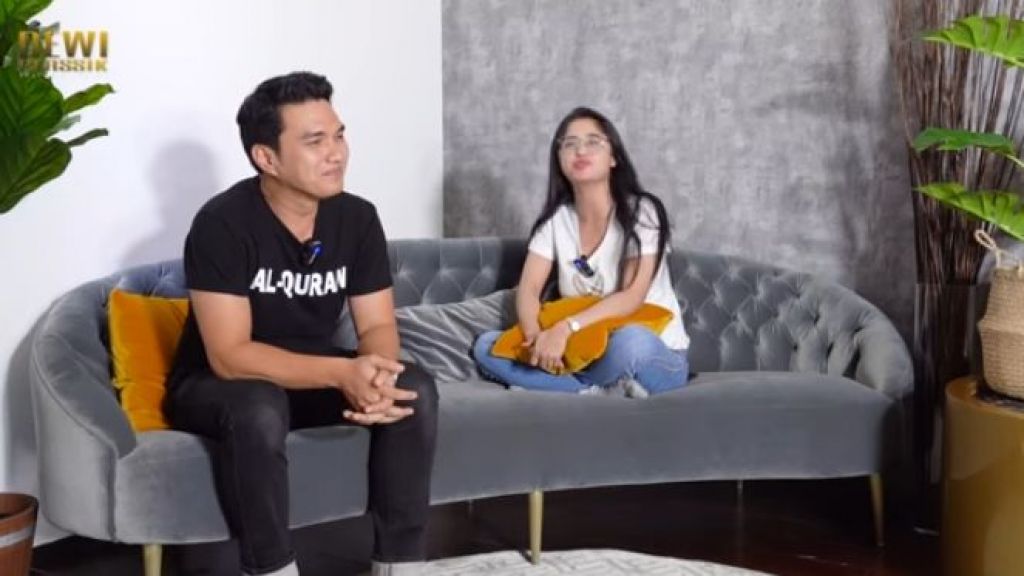 Denise Chariesta Minta Bos TV Cabut Kontrak Dewi Perssik, Aldi Taher Pasang Badan Bela Mantan Istri: Miris Saya Lihat Kamu!