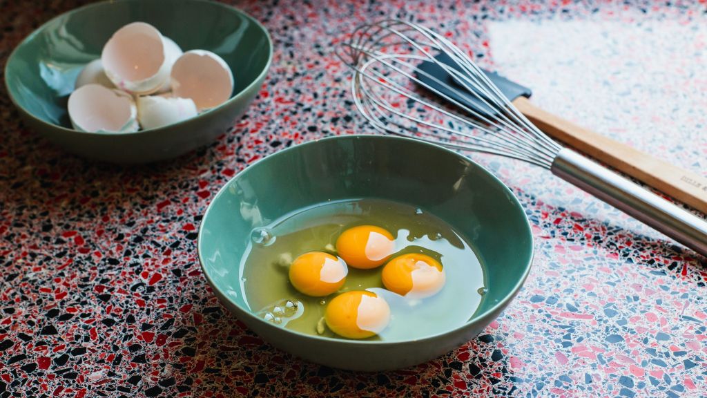 4 Makanan Ini Sangat Dilarang Dikonsumsi Bersamaan dengan Telur, Bisa Mengancam Nyawa!