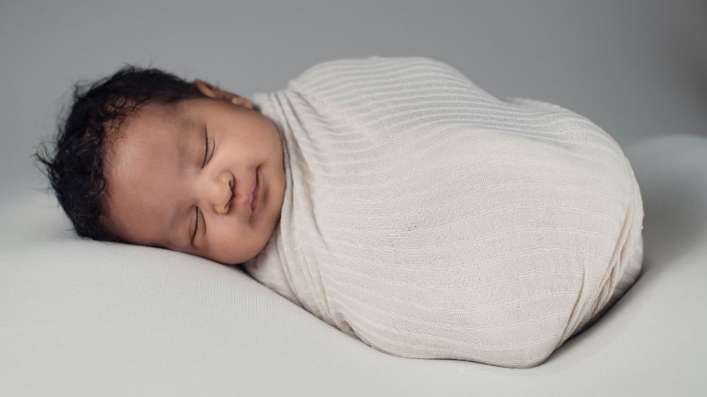 Moms, Jangan Percaya! Ini Mitos Tentang Tidur Bayi