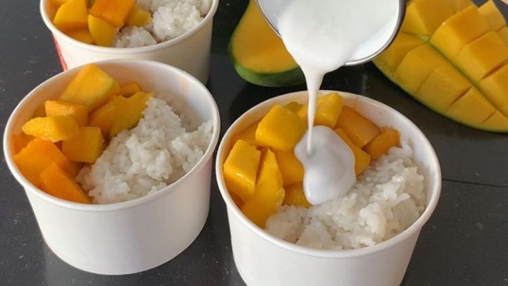 Bisa dijadikan Dessert untuk Si Kecil, Simak Resep Mango Sticky Rice yang Menyegarkan