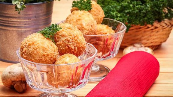 Cara Buat Bola Bola Nasi Anti Ribet untuk Si Kecil, Bisa Dicoba Ketika Anak GTM