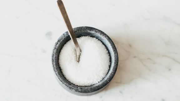 Ternyata Konsumsi Gula Bukan Penyebab Utama Diabetes, Terus Apa Dong? Intip Yuk!