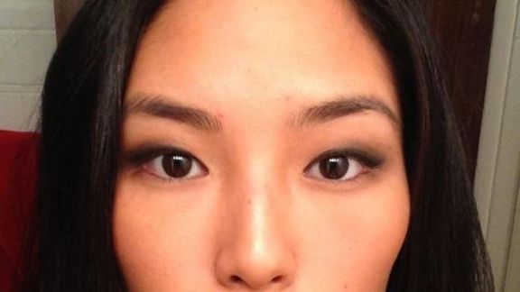 Ini Dia Teknik Smokey Eyes Untuk Mata yang Sipit agar Telihat Cetar!!!