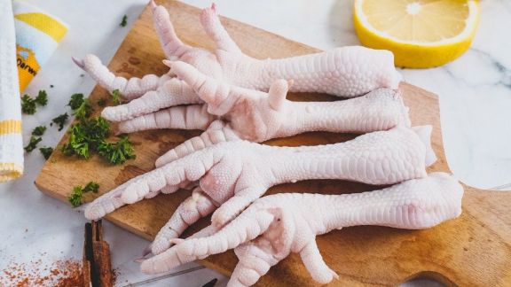 Kerap Disepelekan, 3 Manfaat Ceker Ayam bagi Kesehatan, Apa Saja?
