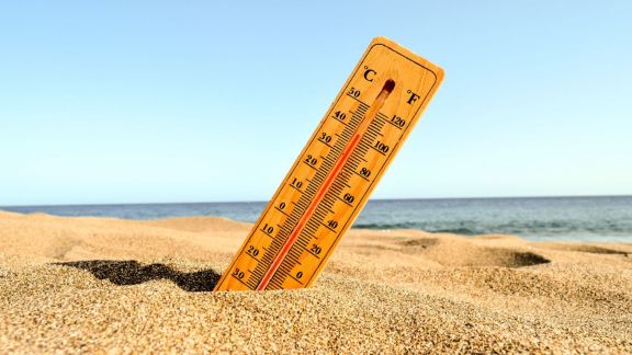 Rentan Menyerang saat Cuaca Panas, 3 Pertolongan Pertama Mengatasi Heat Stroke Sebelum Mengakibatkan Kematian, Catat!