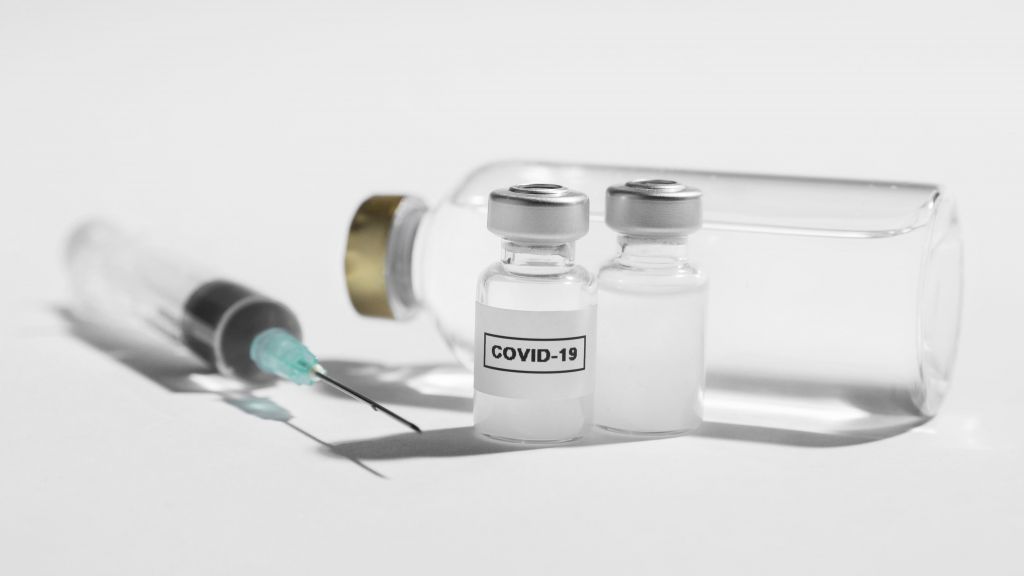Bagaimana Tahapan Kedatangan Vaksin Covid-19 di Indonesia? | Infografis