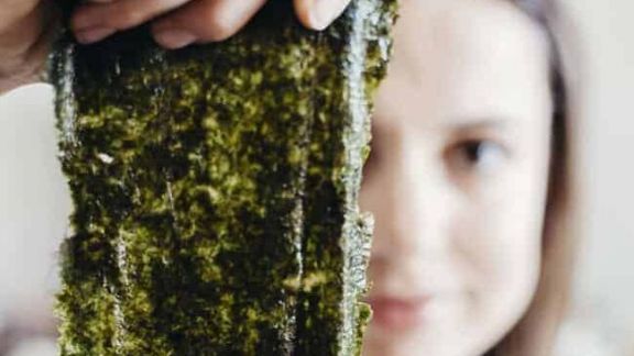 Bisa Buat Kulit Glowing, Ini Dia Manfaat Rumput Laut untuk Kecantikan! Cobain, Yuk!