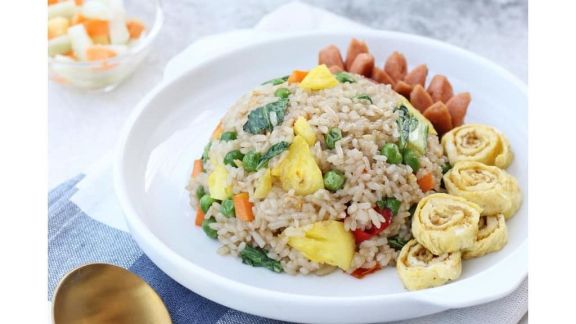 Cara Buat Nasi Goreng Bumbu Minimalis, Buatnya Mudah Cocok untuk Sarapan Si Kecil
