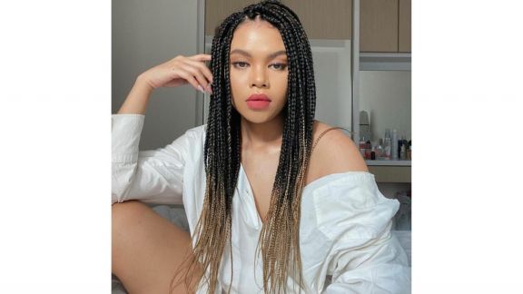Lifni Sanders, Beauty Influencer Eksotis yang Reviewnya Jujur Banget