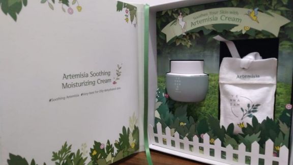 K-Beauty Mari Merapat! Review: The Face Shop Yehwadam Artemisia Sooting Moisturizing Cream