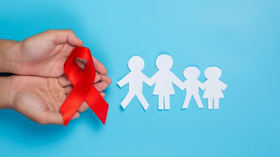 Remaja Pengidap HIV di Klaten Meningkat, Simak 8 Cara Mencegah HIV yang Bisa Dilakukan Sejak Dini